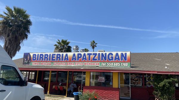 Birrieria Apatzingan by null