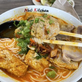 Nho Kitchen - B4. Bun Rieu / Vietnamese Crab Soup crab meat - Vietnamese Near Me - Fresno, California