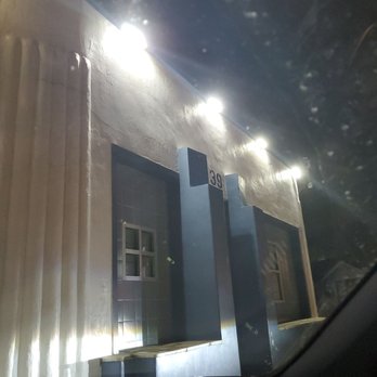 Louie's - Nondescript entrance - Dive Bars Near Me - Dallas, Texas