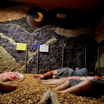 King Spa & Sauna - Day Spas Near Me - Niles, Illinois