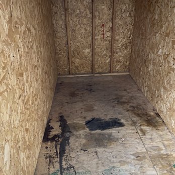 CubeSmart Self Storage - This is the locker with all of the stains - Self Storage Near Me - Las Vegas, Nevada CubeSmart Self Storage - This is the locker with all of the stains - Self Storage Near Me - Las Vegas, Nevada