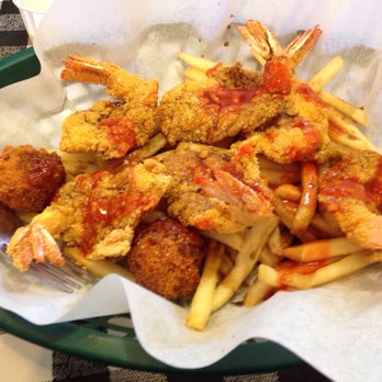 Flying Fish - Cajun/Creole Near Me - Fort Worth, Texas