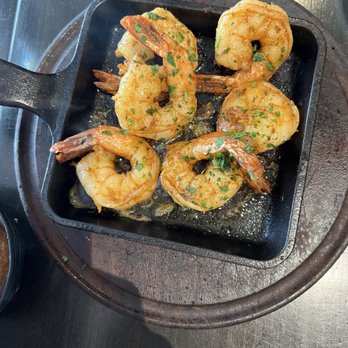 Malbec Argentinean Cuisine - Side of Shrimp - Argentine Near Me - Pasadena, California Malbec Argentinean Cuisine - Side of Shrimp - Argentine Near Me - Pasadena, California