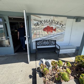 Sea Harvest - Front - Seafood Near Me - Monterey, California Sea Harvest - Front - Seafood Near Me - Monterey, California