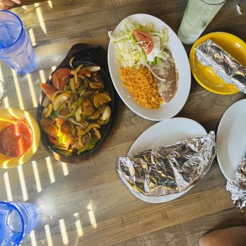 Plaza Mexico - Fajita veggi comes with rice n beans n 3 tortillas, mojito classic , taco veggie with beans - Mexican Near Me - Bell Air, Maryland