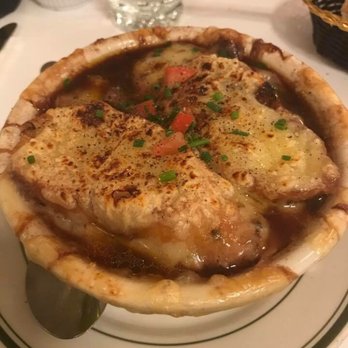 CAFÉ LULUc - French onion soup - French Near Me - Brooklyn, New York