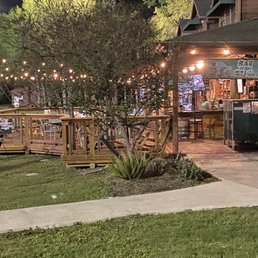Great spot for good food, we like the stuff Taco's, Chicken Quesadilla and other yummy food. Great spot for good food, we like the stuff Taco's, Chicken Quesadilla and other yummy food.
