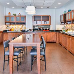 Hyatt Place Chesapeake/Greenbrier - Restaurant