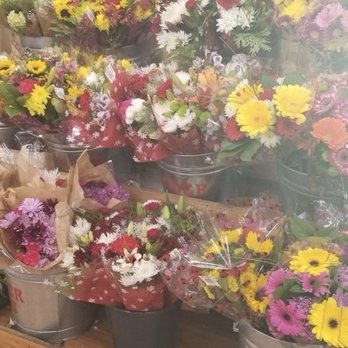 Trader Joe's - Flowers.. - Grocery Near Me - Studio City, California