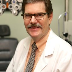 Cascadia Eye Care - Dr. Daniel Robison, OD