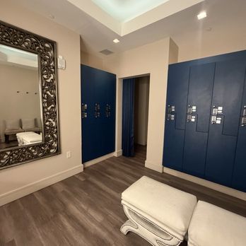Blue Harmony Spa - Locker Rooms - Day Spas Near Me - Orlando, Florida Blue Harmony Spa - Locker Rooms - Day Spas Near Me - Orlando, Florida
