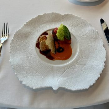 Arnolfo - Guinea fowl, tomato, vanilla - Restaurants Near Me - Colle di Val d'Elsa, SI