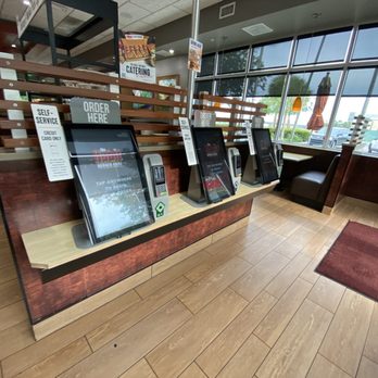 Habit Burger & Grill - Self-order Station - Burgers Near Me - Plantation, Florida