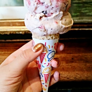 Halo Pub - Strawberry health bar and strawberry chocolate chip! - Ice Cream & Frozen Yogurt Near Me - Princeton, New Jersey Halo Pub - Strawberry health bar and strawberry chocolate chip! - Ice Cream & Frozen Yogurt Near Me - Princeton, New Jersey