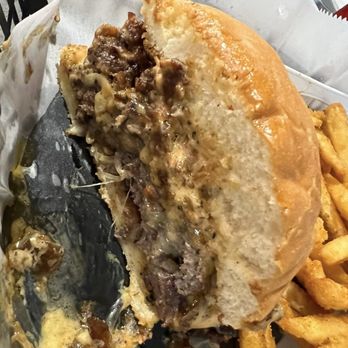 Sauce'd - Burger - Pizza Near Me - Grapevine, Texas