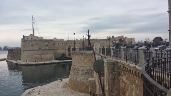 Castello Aragonese by null