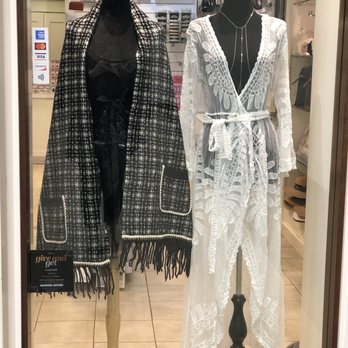 Amuse - White lace - Accessories Near Me - San Jose, California