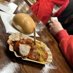 Weihnachtsmarkt am Dom - Curry wurst