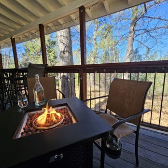 Myka Estates - Wine Tasting Room Near Me - Placerville, California