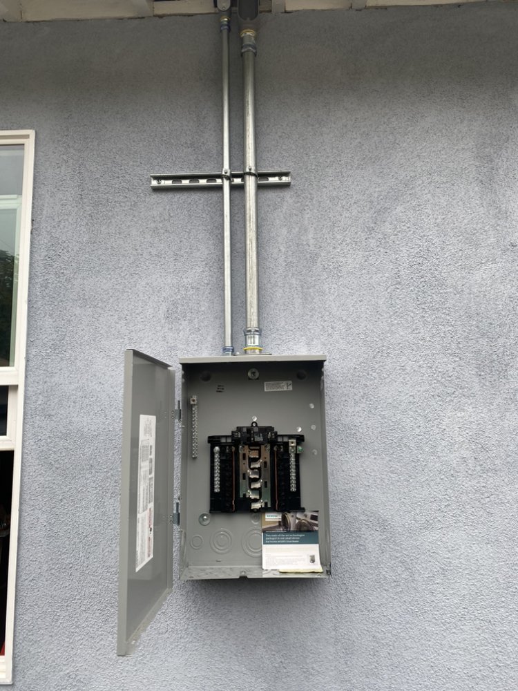 Slide of GGX Electric