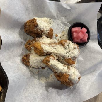 Vons Chicken - D. 1/2 Crispy Fried Chicken with Honey Butter - Korean Near Me - Sacramento, California Vons Chicken - D. 1/2 Crispy Fried Chicken with Honey Butter - Korean Near Me - Sacramento, California