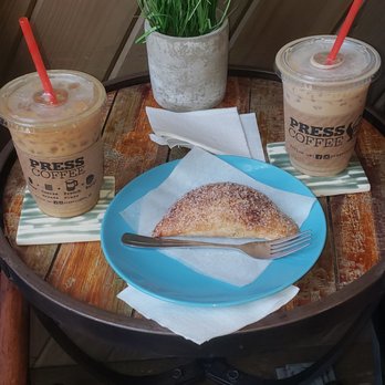 PRESS Coffee - Iced coffee American, Apple pecan hand pie, Iced Vanilla macchiato - Coffee & Tea Near Me - San Antonio, Texas PRESS Coffee - Iced coffee American, Apple pecan hand pie, Iced Vanilla macchiato - Coffee & Tea Near Me - San Antonio, Texas