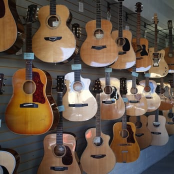 Guitar Pickers - Guitar Stores Near Me - Scottsdale, Arizona
