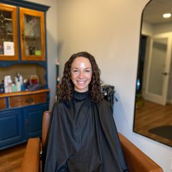 Tousled Hair Studio - Curly haircut