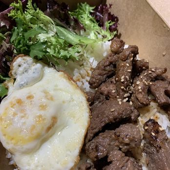 Topped Waikiki - Beef & Butter Rice - beef was unfortunately not tender (Mar 2022) - Korean Near Me - Honolulu, Hawaii