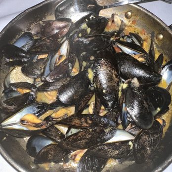 Sangria 71 - Mussel Pot - Wine Bars Near Me - Commack, New York
