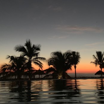 Marea Beachfront Villas - Resorts Near Me - Zihuatanejo, GRO Marea Beachfront Villas - Resorts Near Me - Zihuatanejo, GRO