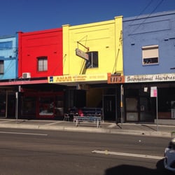 Anar Charcoal Chicken - Yellow shopfront
