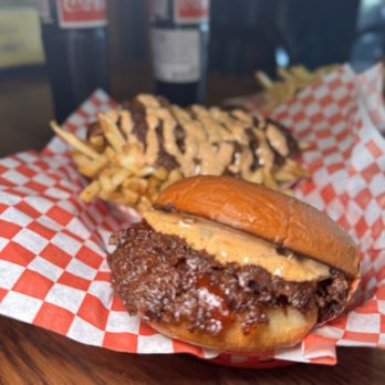 Spread Please - Burgers Near Me - El Segundo, California
