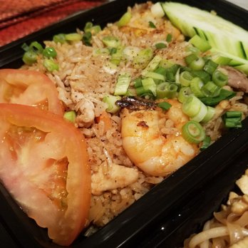 Kao Hom - Combination fried rice big portion - yummy - Thai Near Me - Van Nuys, California