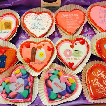 Mama V Sugar Cookies - Valentines Day Party - Desserts Near Me - San Diego , California Mama V Sugar Cookies - Valentines Day Party - Desserts Near Me - San Diego , California