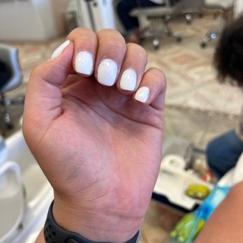E Z Nails & Hair - Unevenly shaped & different lengths. - Nail Salons Near Me - Tucson, Arizona E Z Nails & Hair - Unevenly shaped & different lengths. - Nail Salons Near Me - Tucson, Arizona