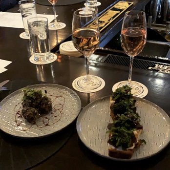 1776 Restaurant - Beet Bruschetta, Arancini, Sparkling Rosé and Rosé - New American Near Me - Crystal Lake, Illinois