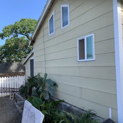 Maui Alarm Systems - Exterior house recently equipped with central alarm from maui alarms