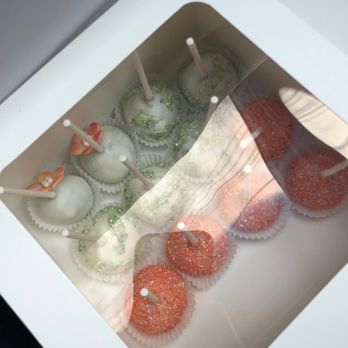 Dana's Cake Shoppe - Cupcakes Near Me - Leesburg, Virginia Dana's Cake Shoppe - Cupcakes Near Me - Leesburg, Virginia