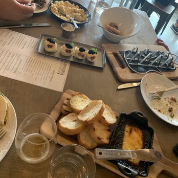 Carson Kitchen - Bacon Jam, devil's eggs and Mac and cheese - New American Near Me - Las Vegas, Nevada Carson Kitchen - Bacon Jam, devil's eggs and Mac and cheese - New American Near Me - Las Vegas, Nevada