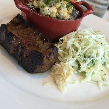 Earls Kitchen + Bar - New American Near Me - Miami, Florida Earls Kitchen + Bar - New American Near Me - Miami, Florida