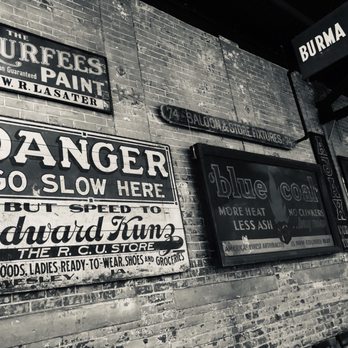American Sign Museum - Museums Near Me - Cincinnati, Ohio