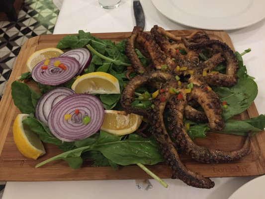 Meze By Lemon Tree by null