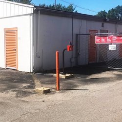 Public Storage