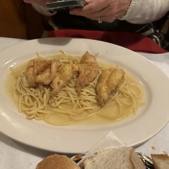 Donato'S Restaurant And Pizza - Pizza Near Me - Woodside, New York