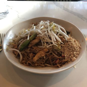 Sisters Thai - Chicken pad Thai lunch special. Good portion. Decent amount of chicken. Would prefer a bit sweeter flavor wise - Thai Near Me - Potomac, Maryland