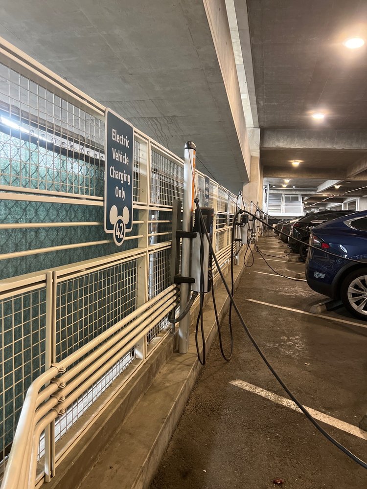 MICKEY & FRIENDS PARKING STRUCTURE 633 Photos & 457 Reviews 1313 S