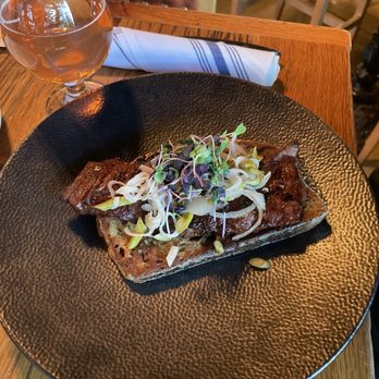 Hardware - Skirt steak - Gastropubs Near Me - North Aurora, Illinois