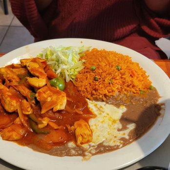 D Patron - Pollo a la mexicana - Mexican Near Me - Agawam, Massachusetts