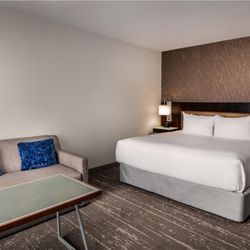 Hyatt Regency Indianapolis - Guest Room